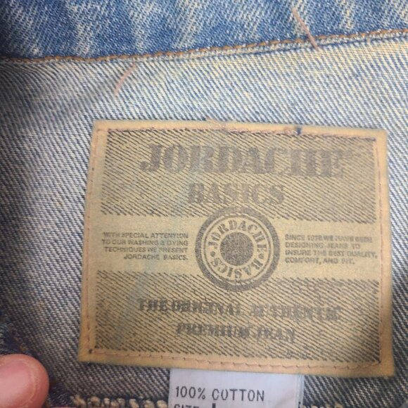 Vintage Jordache Denim Jacket Embellished Sequined Acid Wash Parrot Design Sz L - Picture 4 of 16